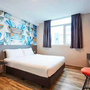 Ibis Budget Sapphire Hotel